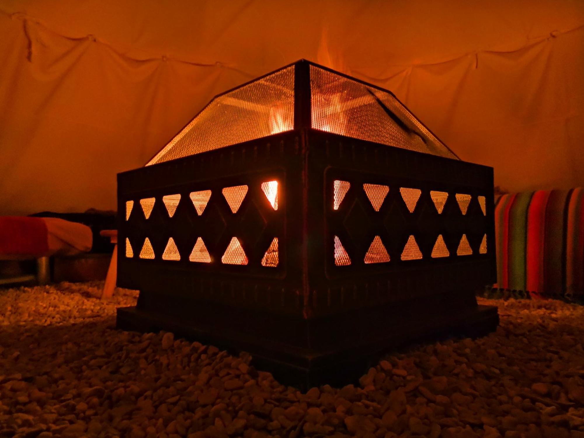 Hotel Teepee Camp Lounky à Chodouny Extérieur photo